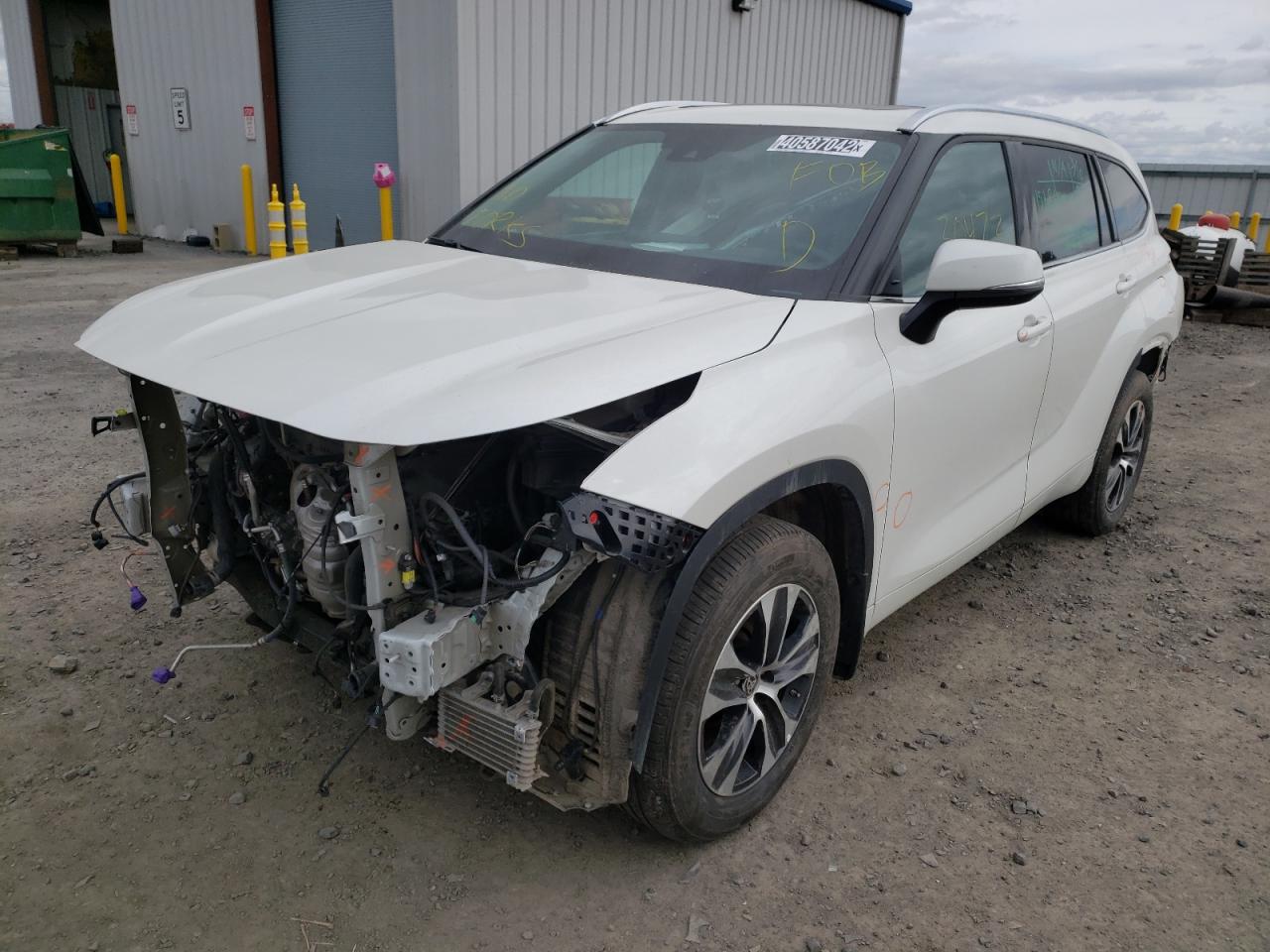 Photo 2 from auction – 2020 TOYOTA HIGHLANDER with VIN 5TDGZRBH8LS518029