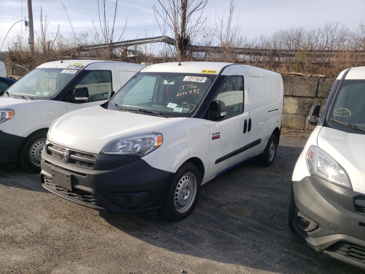 Photo 2 from auction – 2017 RAM PROMASTER with VIN ZFBERFAB9H6G73205