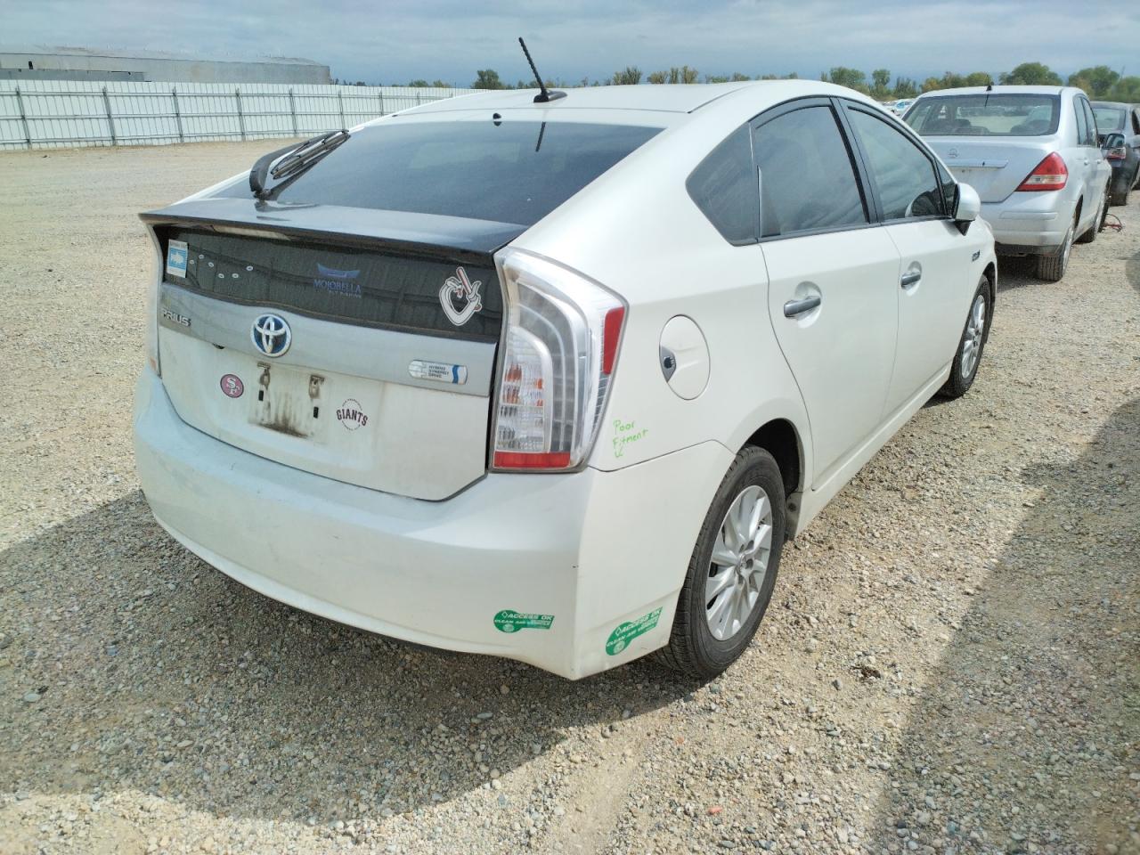 Photo 4 from auction – 2013 TOYOTA PRIUS PLUG with VIN JTDKN3DP8D3039930