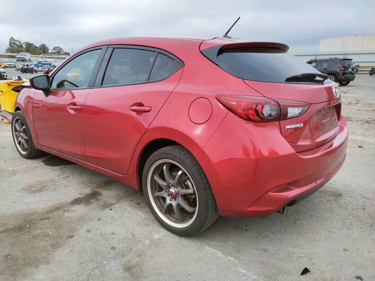 Photo 3 from auction – 2017 MAZDA 3 SPORT with VIN 3MZBN1K75HM126953