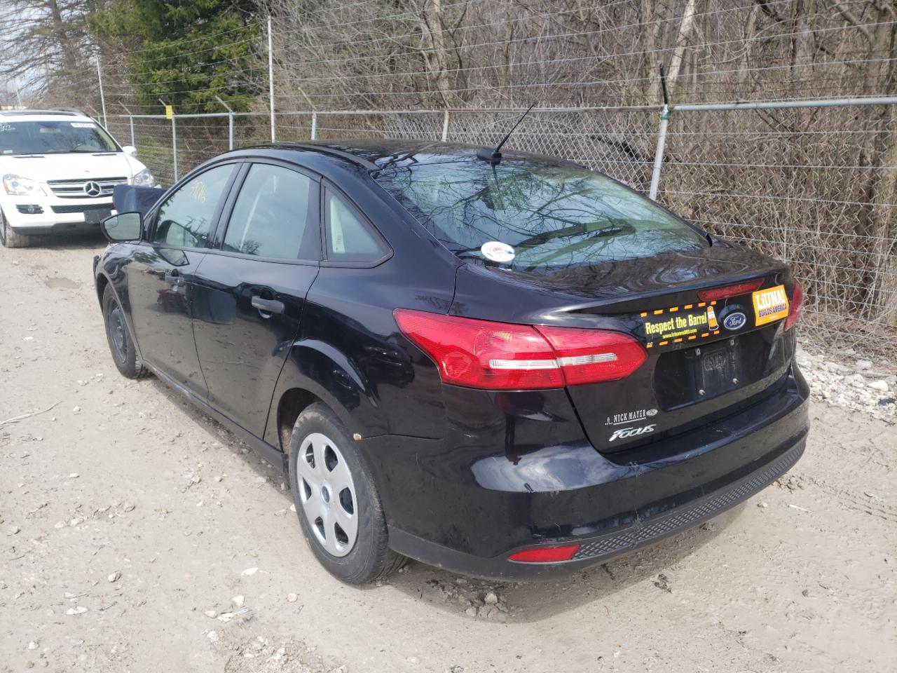 Photo 3 from auction – 2017 FORD FOCUS S with VIN 1FADP3E22HL339643