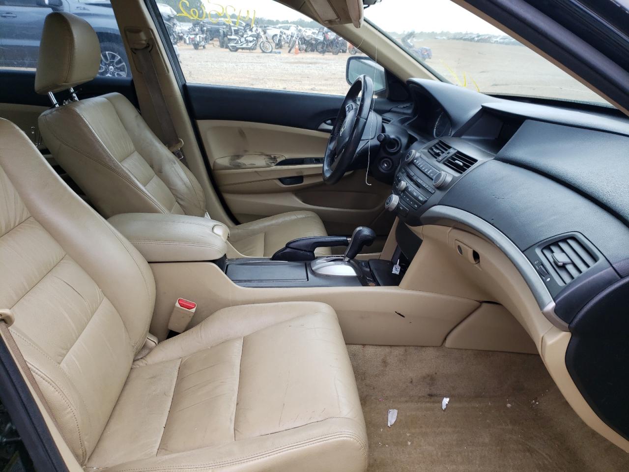 Photo 5 from auction – 2012 HONDA ACCORD SE with VIN 1HGCP2F65CA173884
