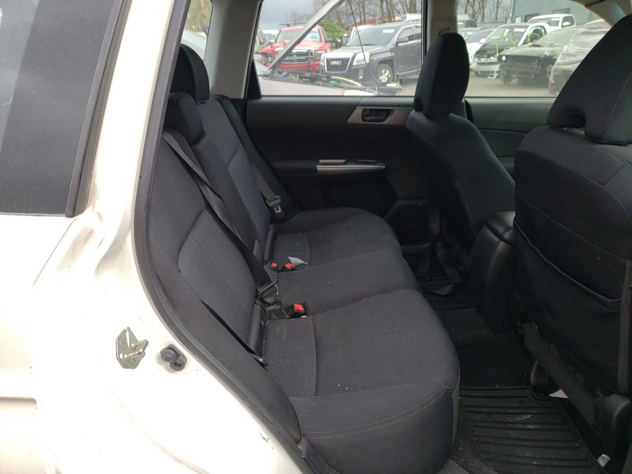 Photo 6 from auction – 2013 SUBARU FORESTER 2 with VIN JF2SHBAC1DH430165