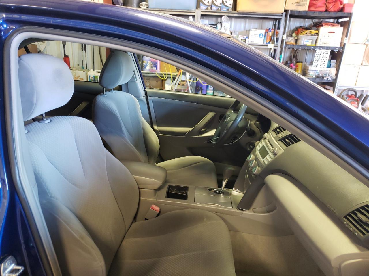 Photo 5 from auction – 2007 TOYOTA CAMRY with VIN 4T1BK46K17U039293