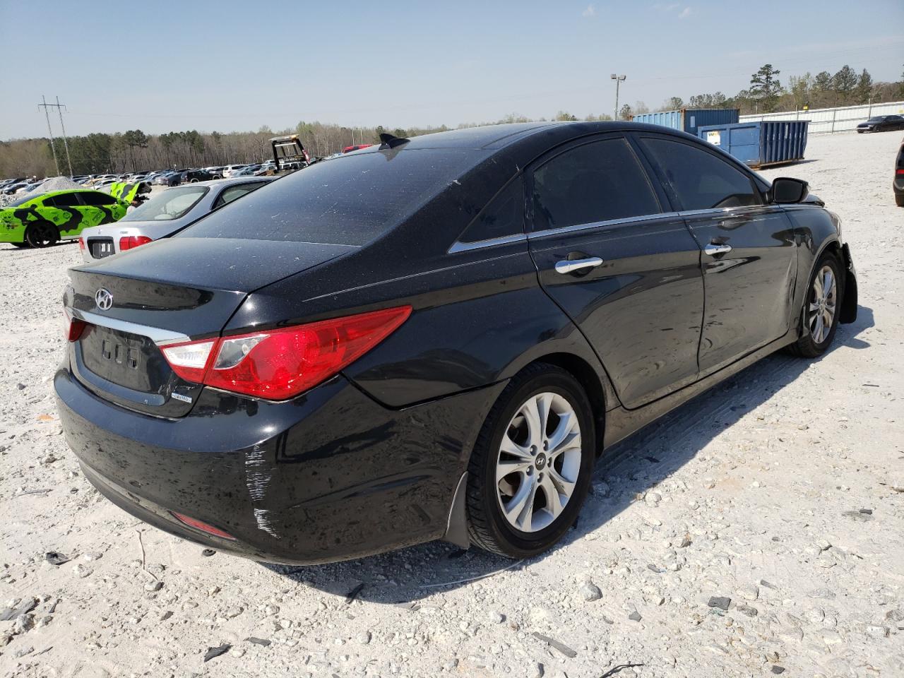 Photo 4 from auction – 2013 HYUNDAI SONATA SE with VIN 5NPEC4AC4DH655039