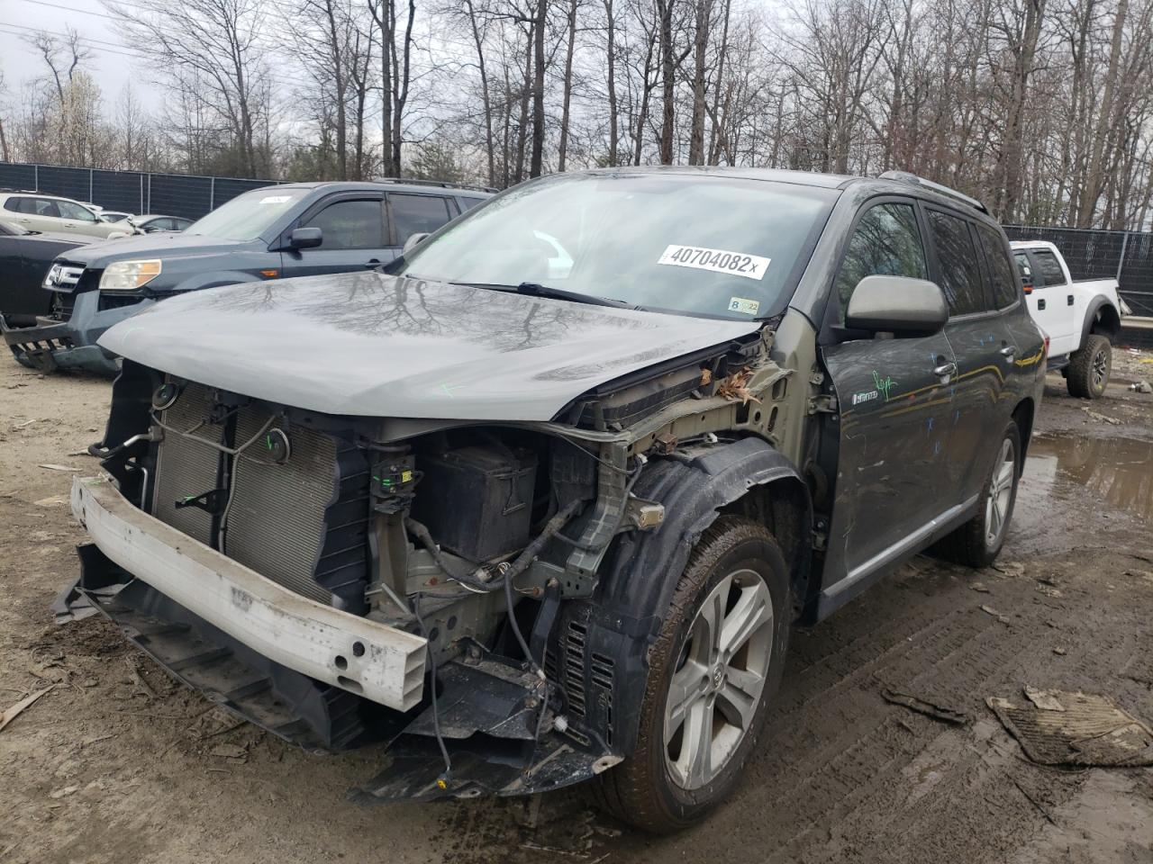 Photo 2 from auction – 2013 TOYOTA HIGHLANDER with VIN 5TDDK3EH3DS201647