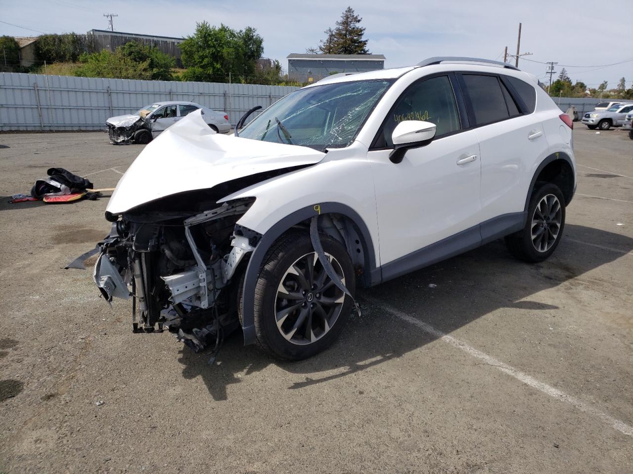 Photo 2 from auction – 2016 MAZDA CX-5 GT with VIN JM3KE4DYXG0751531