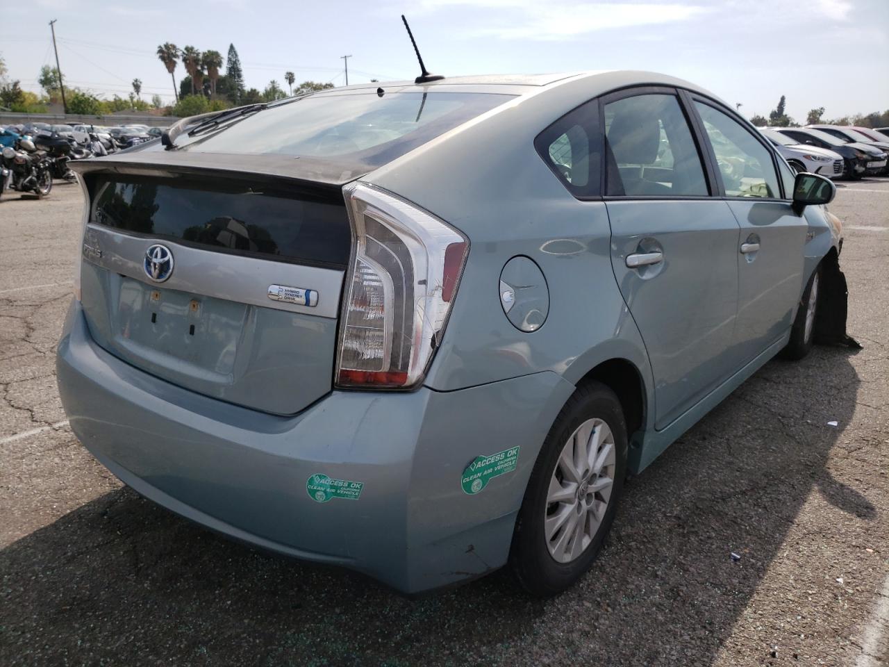 Photo 4 from auction – 2012 TOYOTA PRIUS PLUG with VIN JTDKN3DPXC3022108