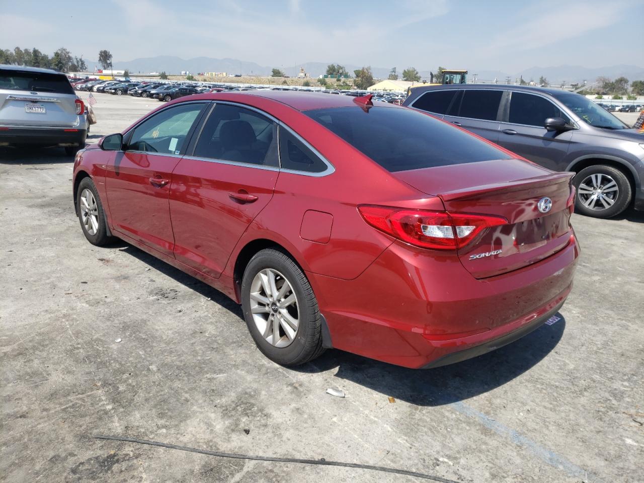 Photo 3 from auction – 2016 HYUNDAI SONATA SE with VIN 5NPE24AF2GH389781