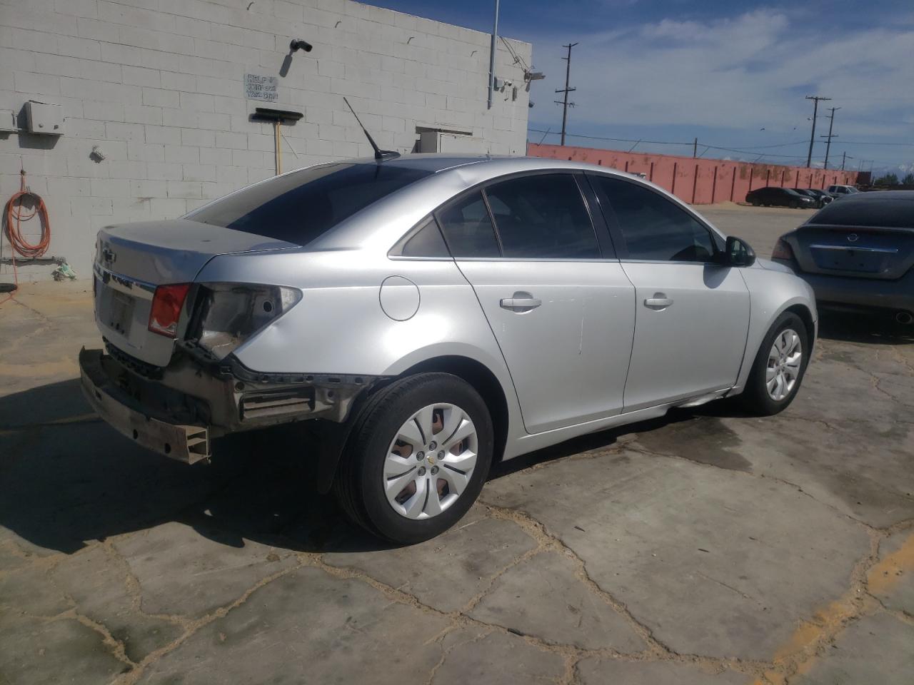 Photo 4 from auction – 2012 CHEVROLET CRUZE LS with VIN 1G1PC5SHXC7300638