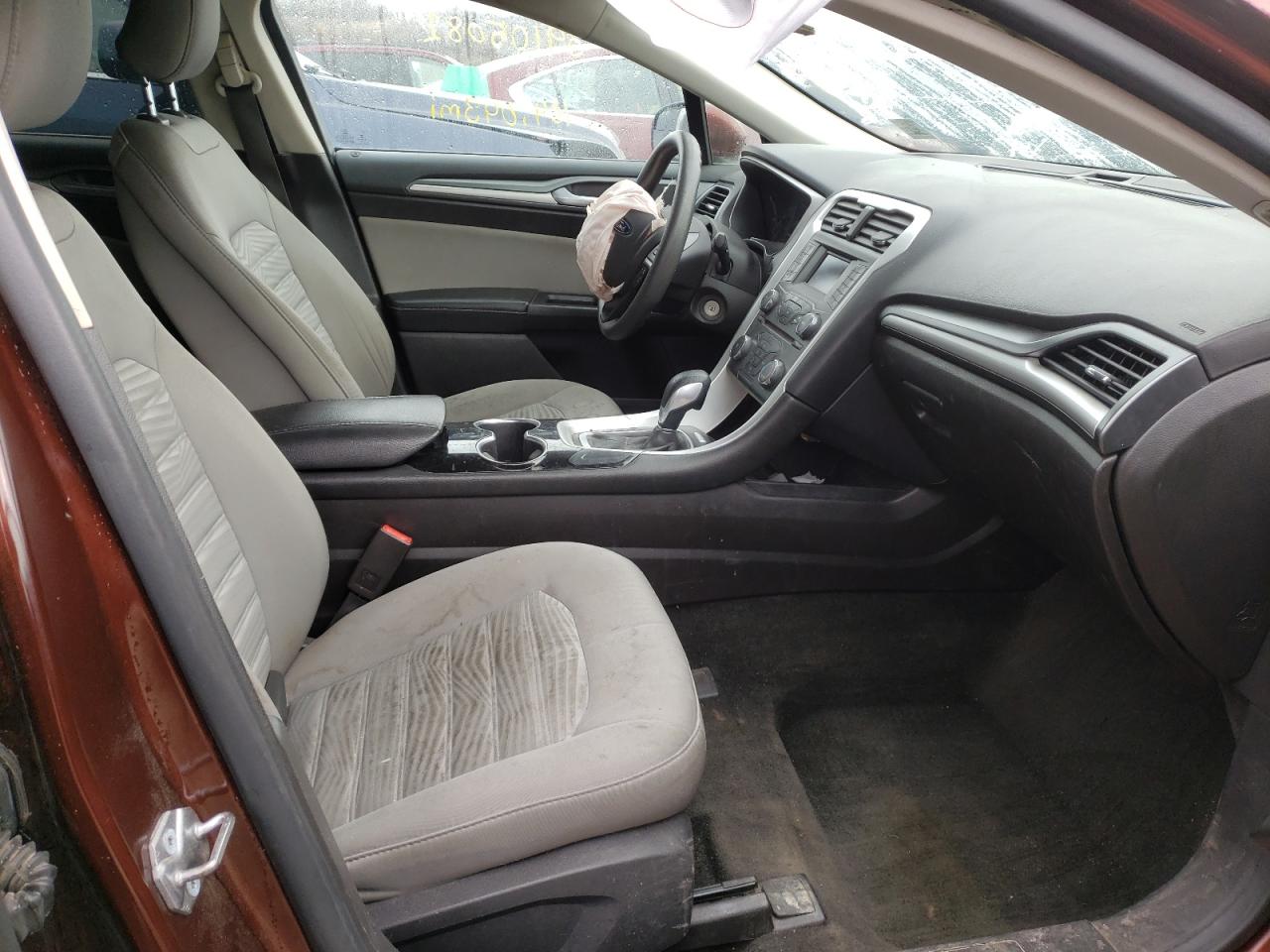 Photo 5 from auction – 2016 FORD FUSION S with VIN 3FA6P0G72GR336984