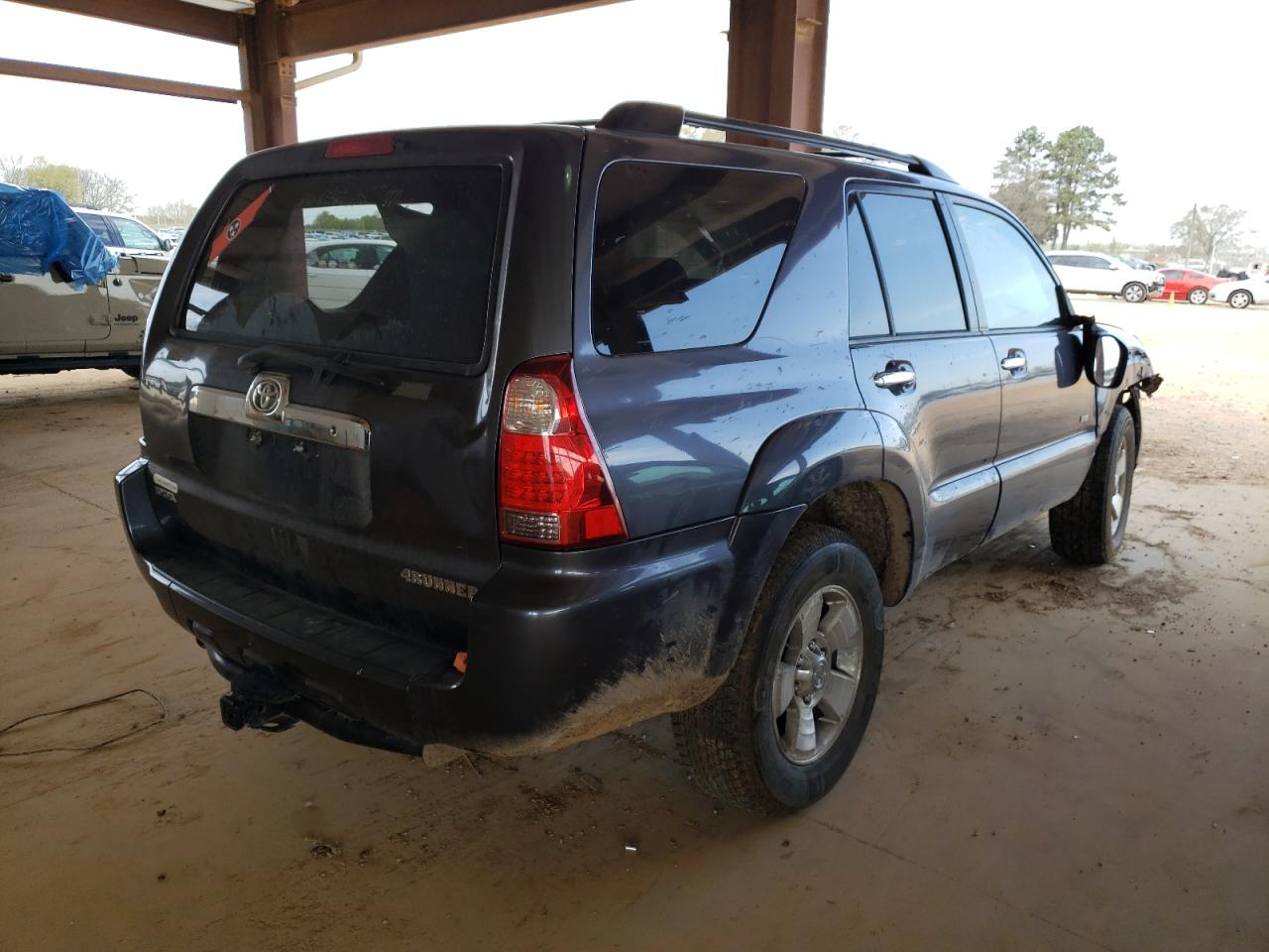 Photo 4 from auction – 2007 TOYOTA 4RUNNER SR with VIN JTEZU14R978090699