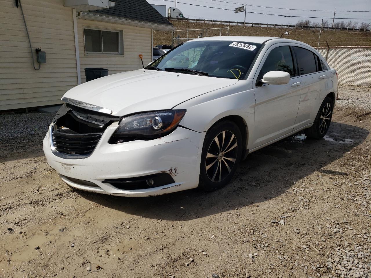 Photo 2 from auction – 2012 CHRYSLER 200 S with VIN 1C3CCBHG7CN306271