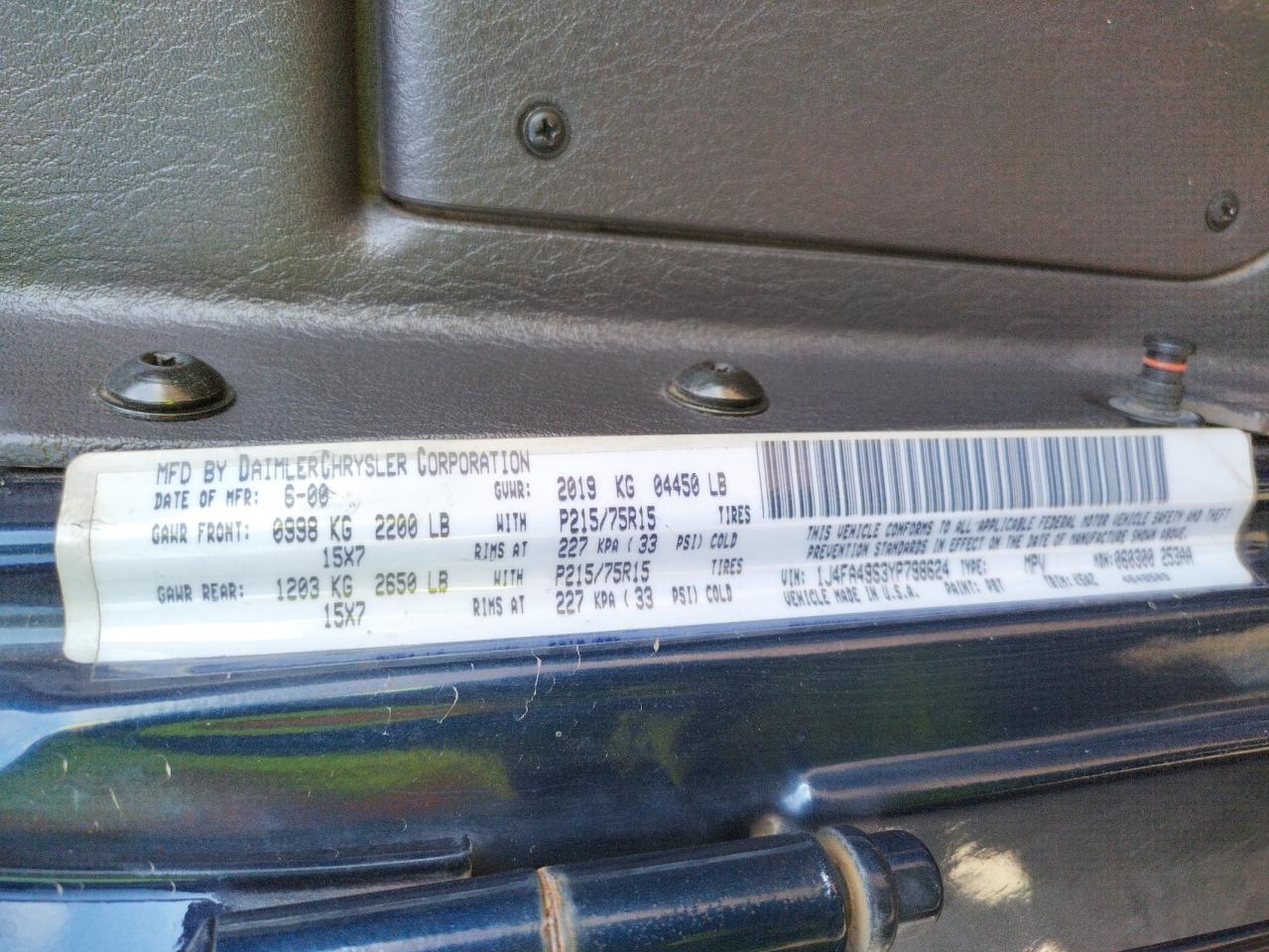 Photo 10 from auction – 2000 JEEP WRANGLER / with VIN 1J4FA49S3YP798624