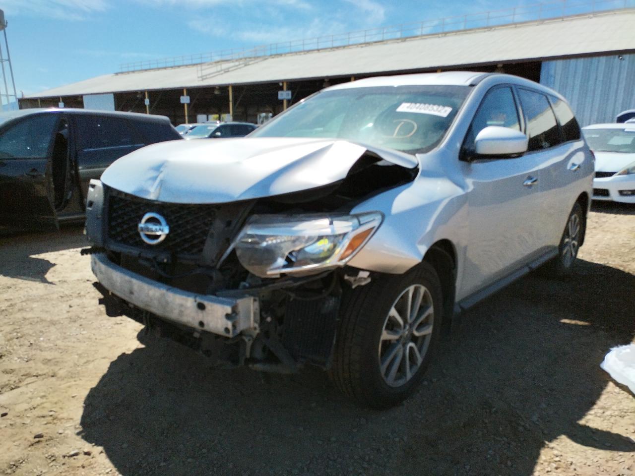 Photo 2 from auction – 2015 NISSAN PATHFINDER with VIN 5N1AR2MM4FC615446