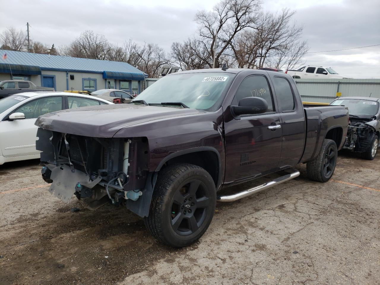 Photo 2 from auction – 2008 CHEVROLET SILVERADO with VIN 2GCEC19CX81319325