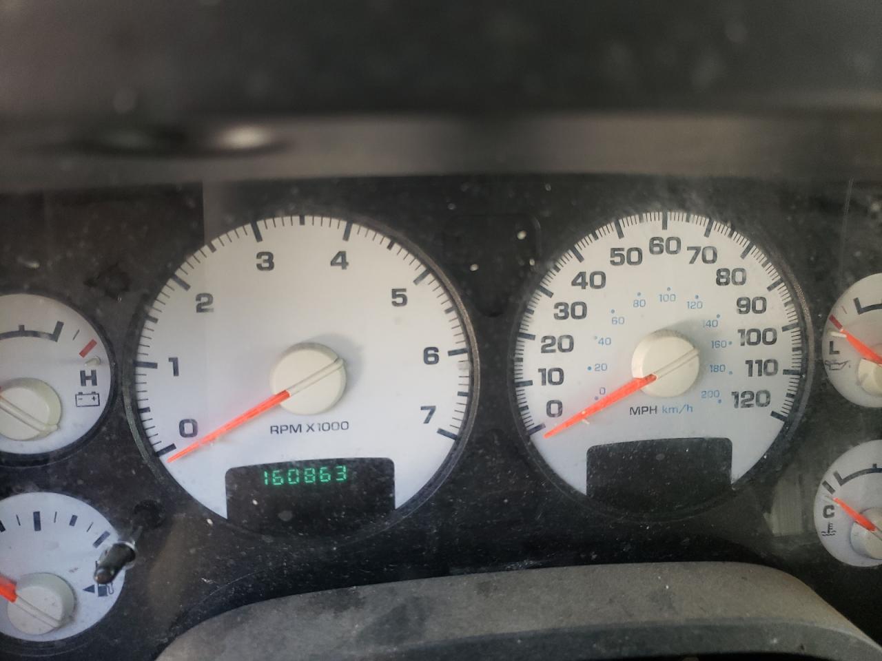Photo 8 from auction – 2004 DODGE RAM 1500 S with VIN 1D7HU18D14S544740