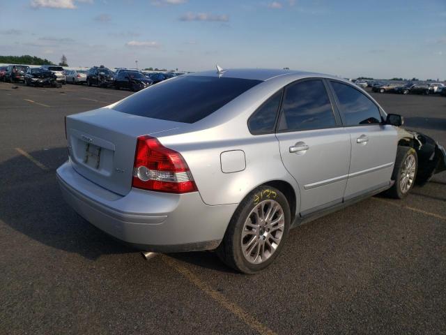 Photo 4 from auction – 2005 VOLVO S40 T5 with VIN YV1MS682752070217