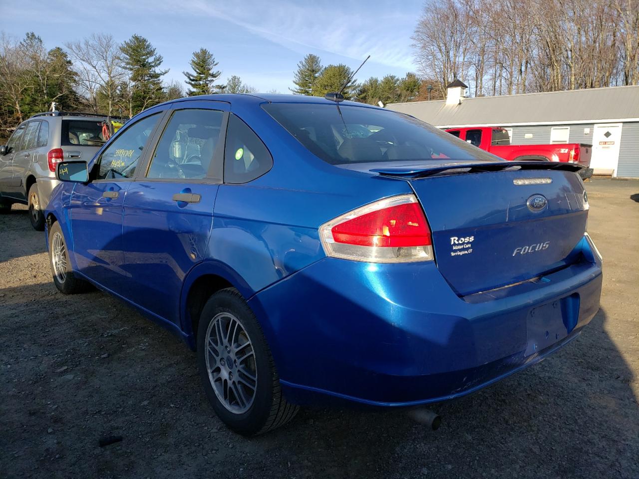 Photo 3 from auction – 2010 FORD FOCUS SE with VIN 1FAHP3FN4AW161863
