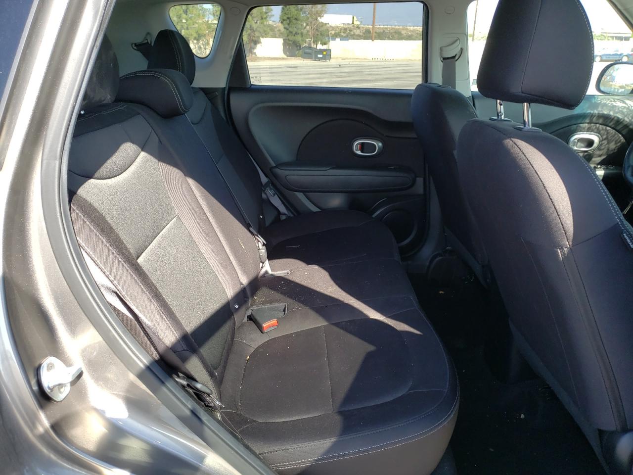Photo 6 from auction – 2018 KIA SOUL with VIN KNDJN2A28J7605698