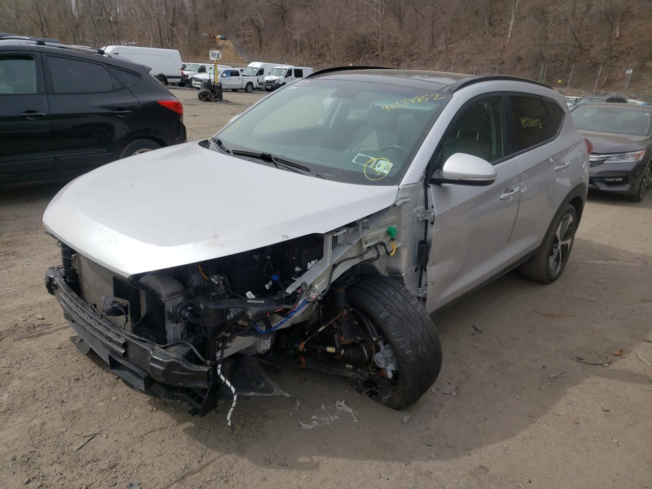 Photo 2 from auction – 2018 HYUNDAI TUCSON VAL with VIN KM8J3CA23JU723523