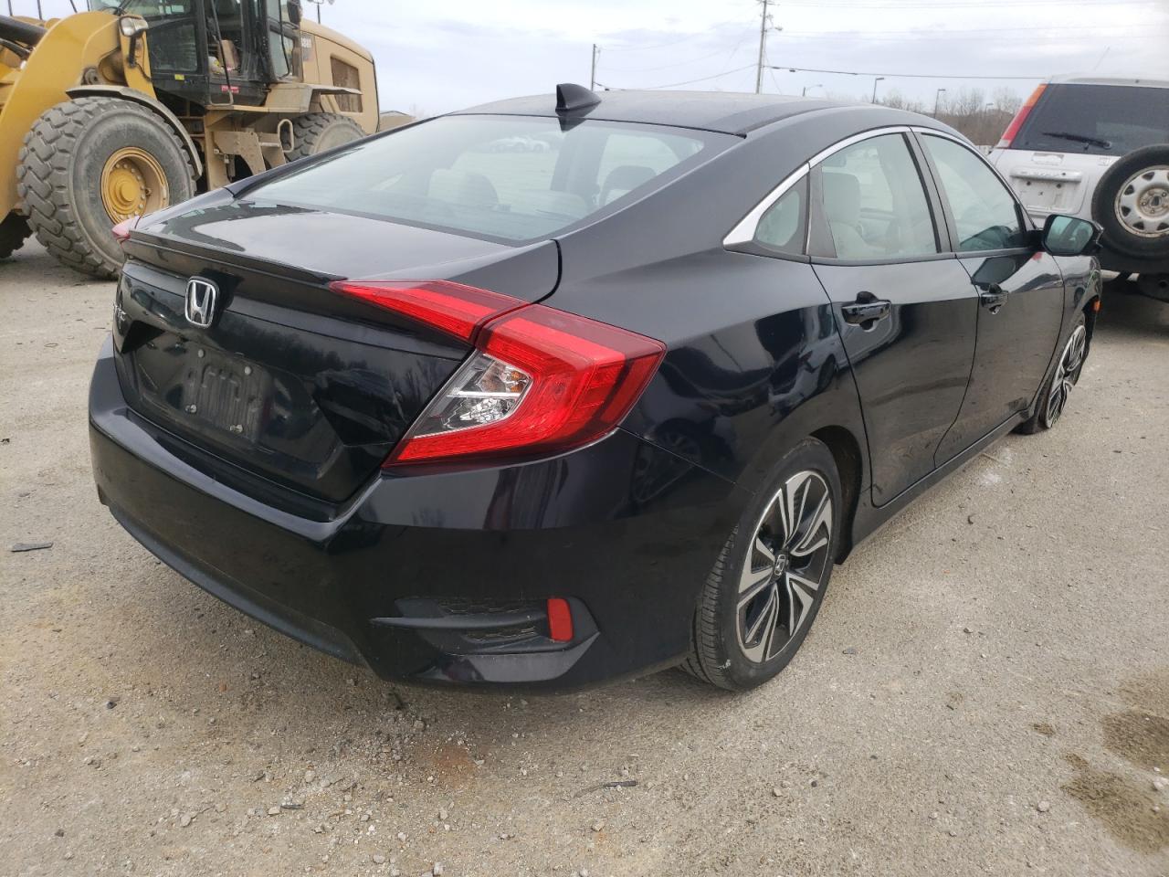 Photo 17 from auction – 2016 HONDA CIVIC EX with VIN 19XFC1F38GE031460