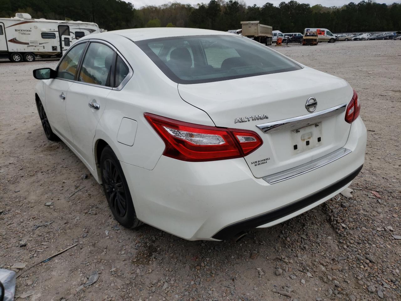 Photo 3 from auction – 2016 NISSAN ALTIMA 2.5 with VIN 1N4AL3AP8GC165480
