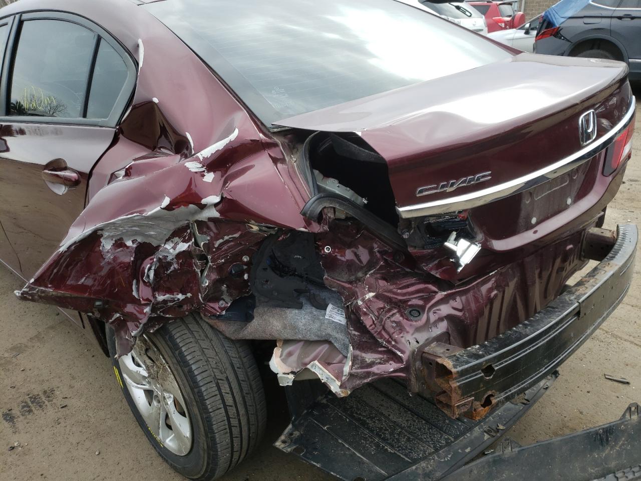Photo 9 from auction – 2014 HONDA CIVIC LX with VIN 19XFB2F52EE234920