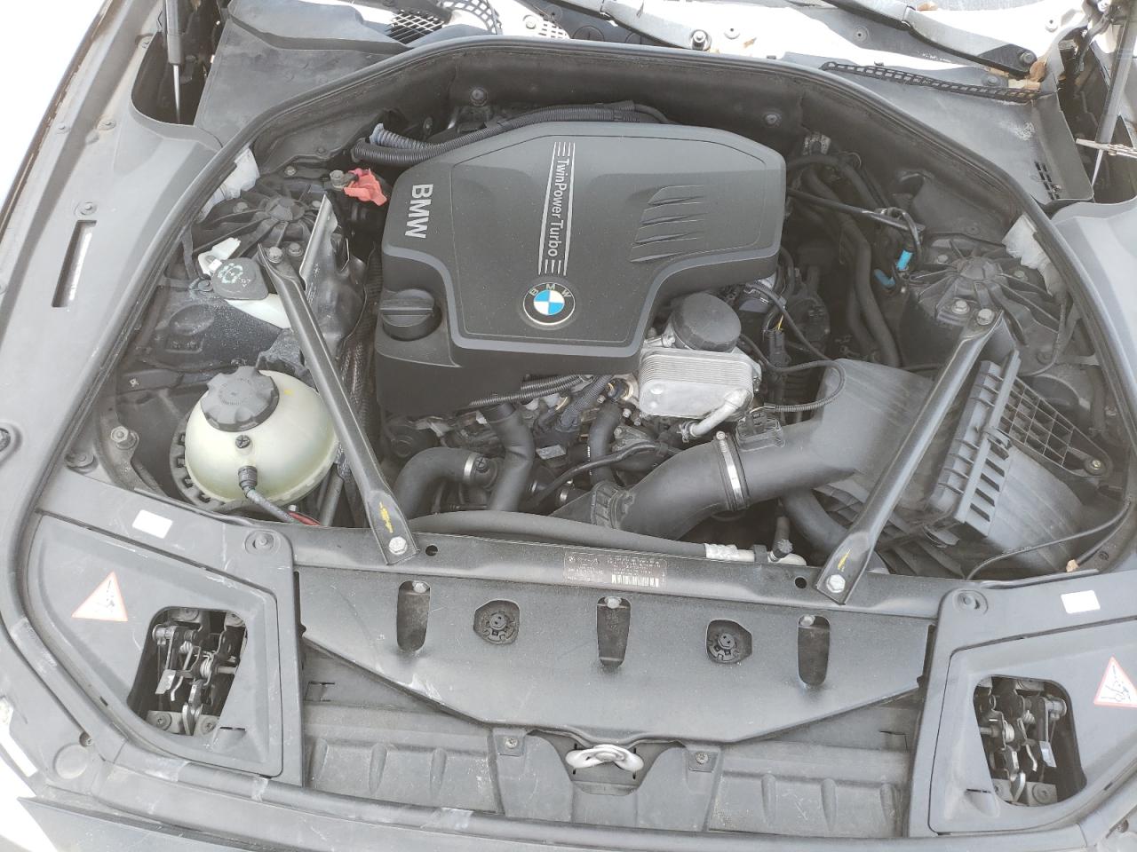 Photo 7 from auction – 2012 BMW 528 I with VIN WBAXG5C51CDW85716