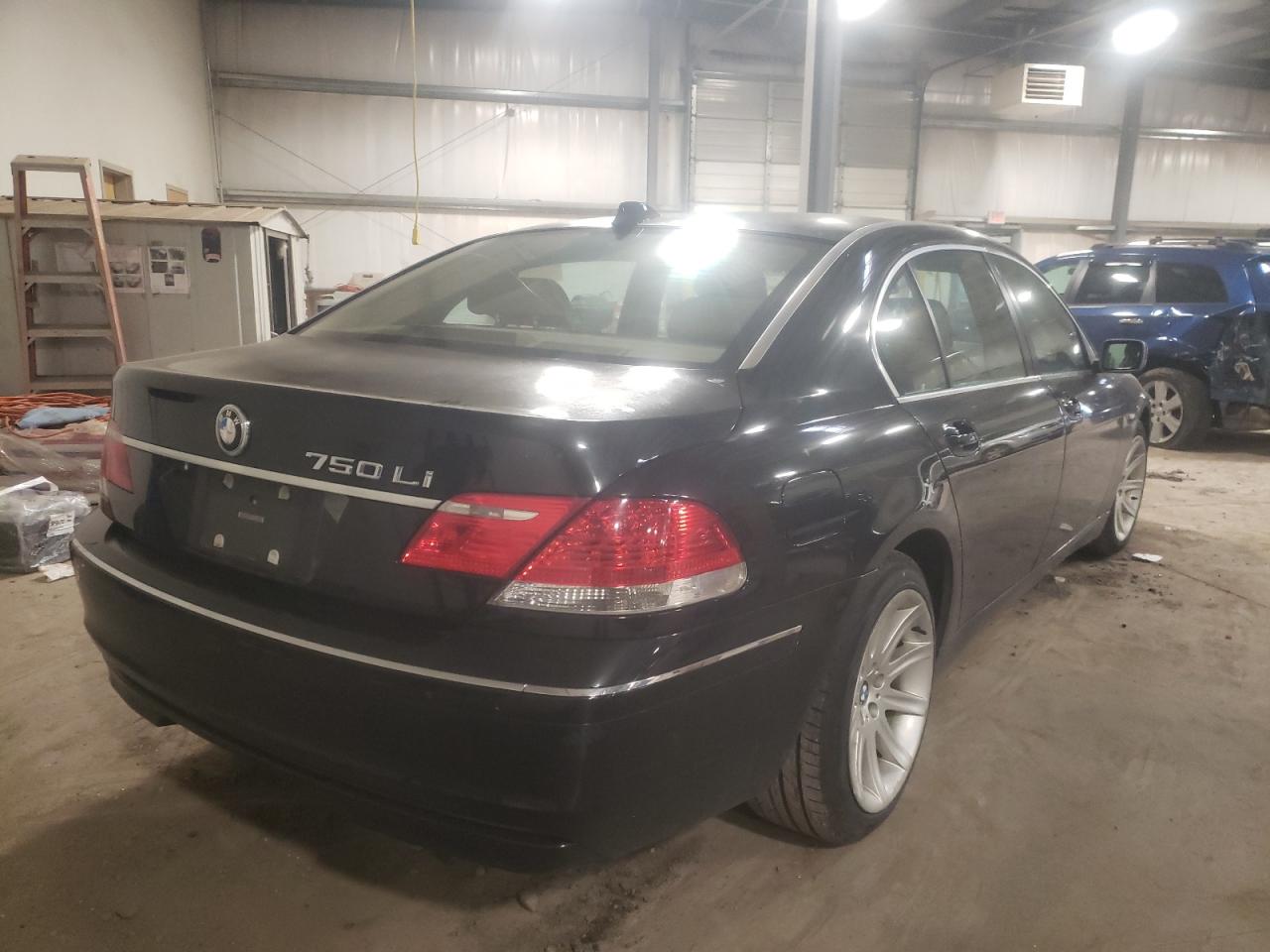 Photo 4 from auction – 2006 BMW 750 LI with VIN WBAHN83566DT31870