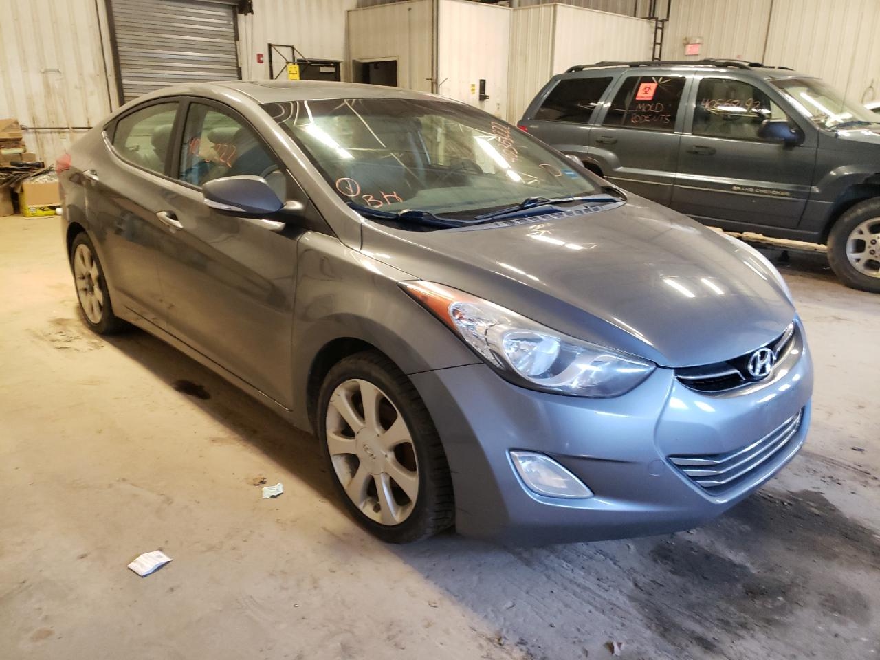 HYUNDAI ELANTRA GL 2012 with VIN 5NPDH4AE4CH097190 - Photo from auction