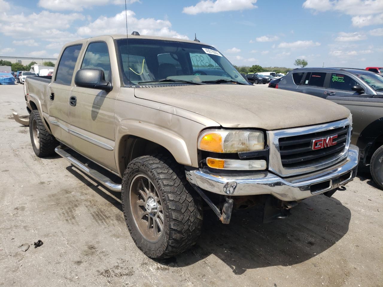 GMC NEW SIERRA 2005 with VIN 2GTEK13T851395293 - Photo from auction