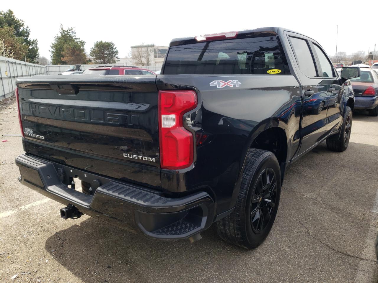 Photo 4 from auction – 2021 CHEVROLET SILVERADO with VIN 3GCPYBEK3MG237659