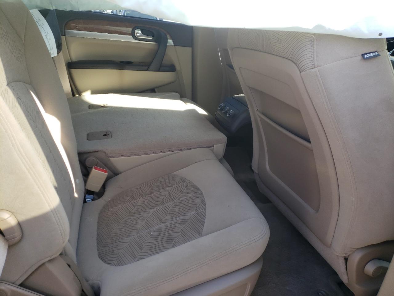 Photo 6 from auction – 2010 BUICK ENCLAVE CX with VIN 5GALRAED1AJ144349