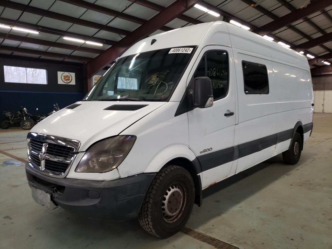 Photo 2 from auction – 2007 DODGE SPRINTER 2 with VIN WD0PE845975189269
