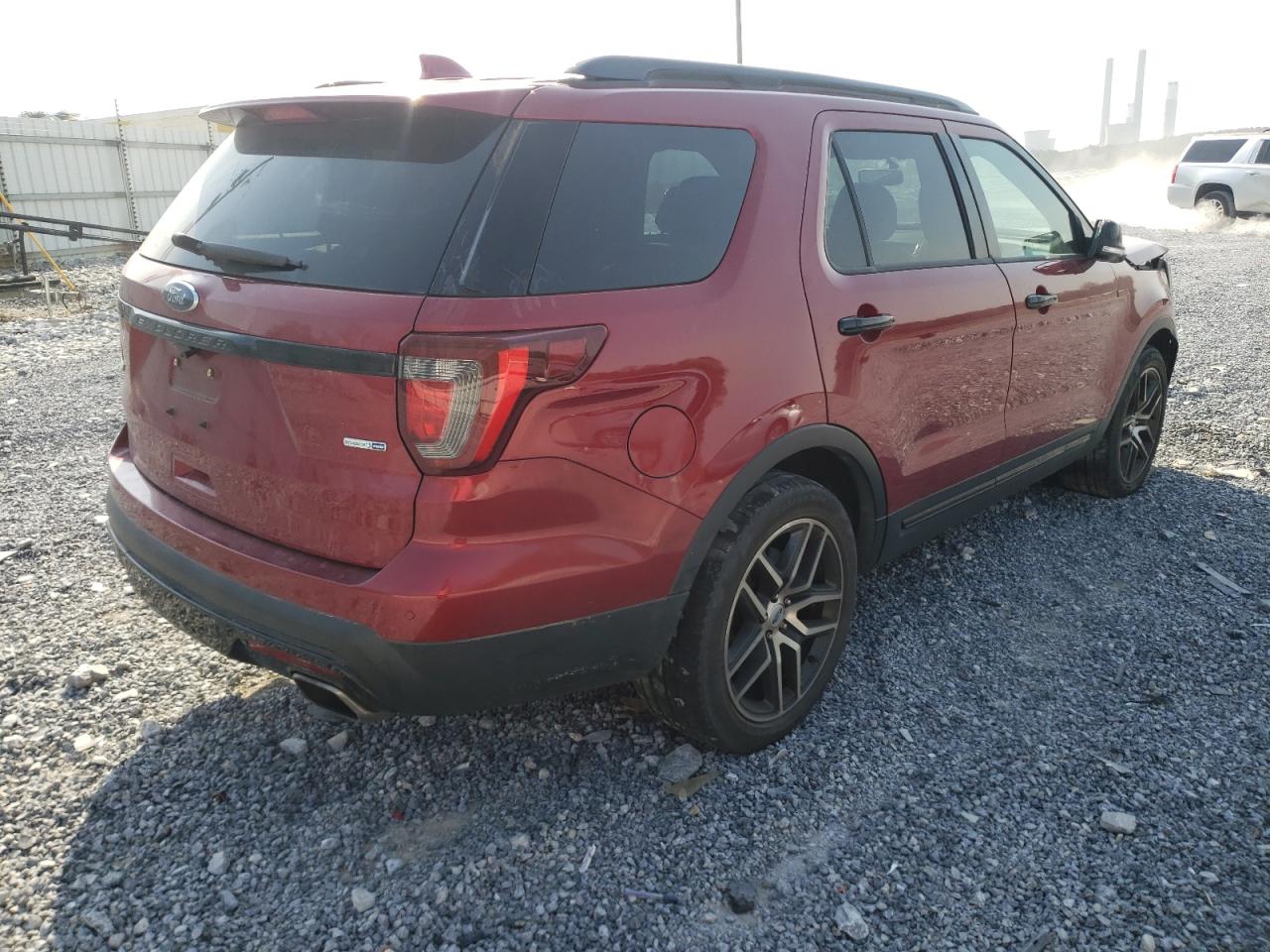 Photo 4 from auction – 2017 FORD EXPLORER S with VIN 1FM5K8GT6HGB35691