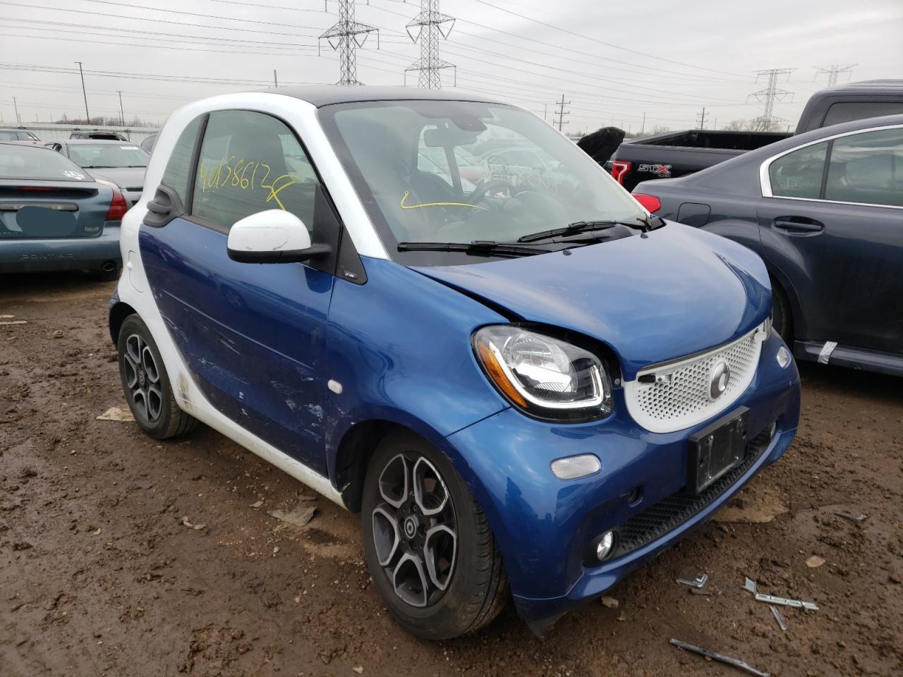 SMART FORTWO 2016 with VIN WMEFJ5DA2GK070087 - Photo from auction