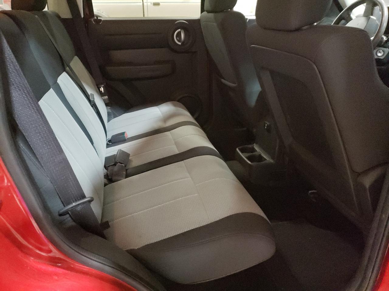 Photo 6 from auction – 2007 DODGE NITRO SXT with VIN 1D8GU28K57W726725
