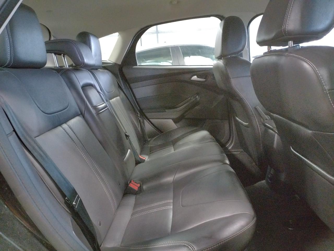 Photo 6 from auction – 2013 FORD FOCUS TITA with VIN 1FADP3N29DL189945