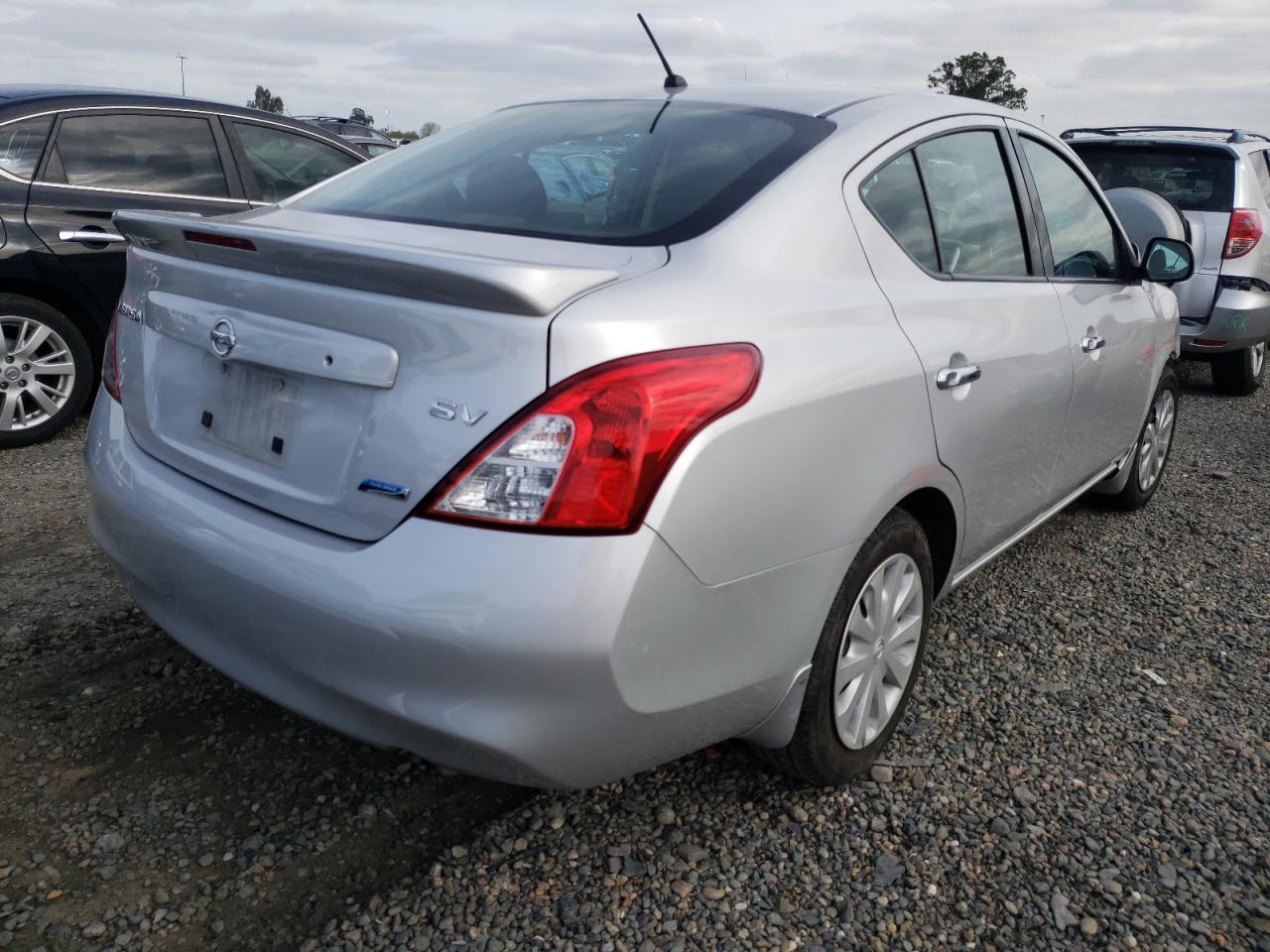 Photo 4 from auction – 2014 NISSAN VERSA SV with VIN 3N1CN7AP3EL837955