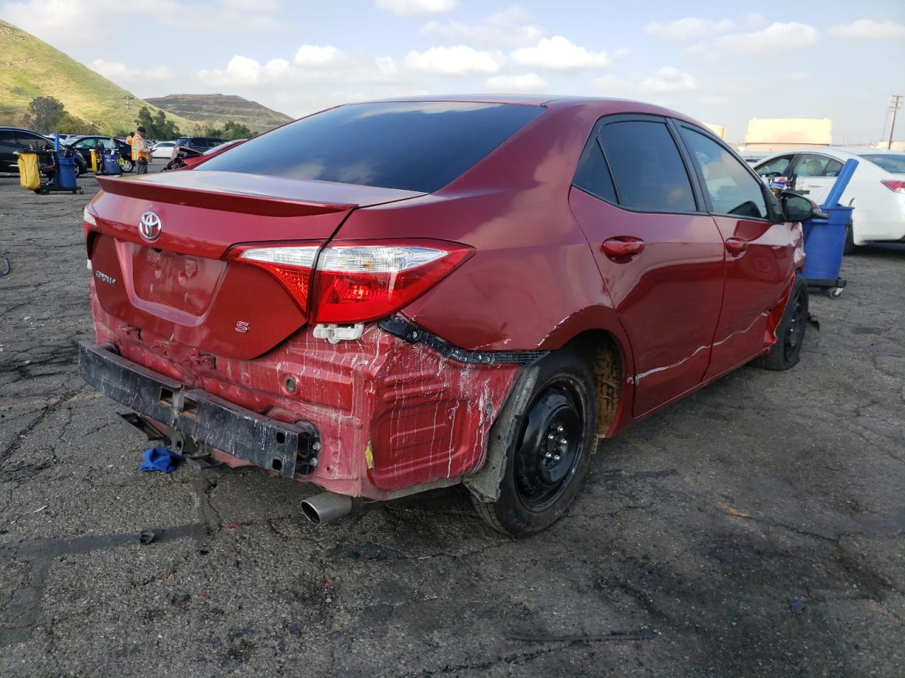 Photo 4 from auction – 2014 TOYOTA COROLLA S with VIN 5YFBURHEXEP131788