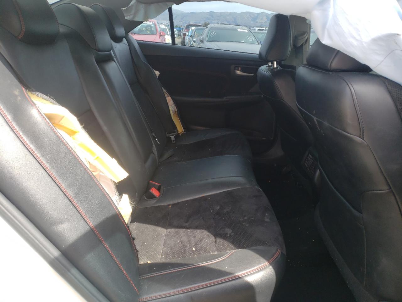 Photo 6 from auction – 2015 TOYOTA CAMRY LE with VIN 4T1BF1FK9FU024719