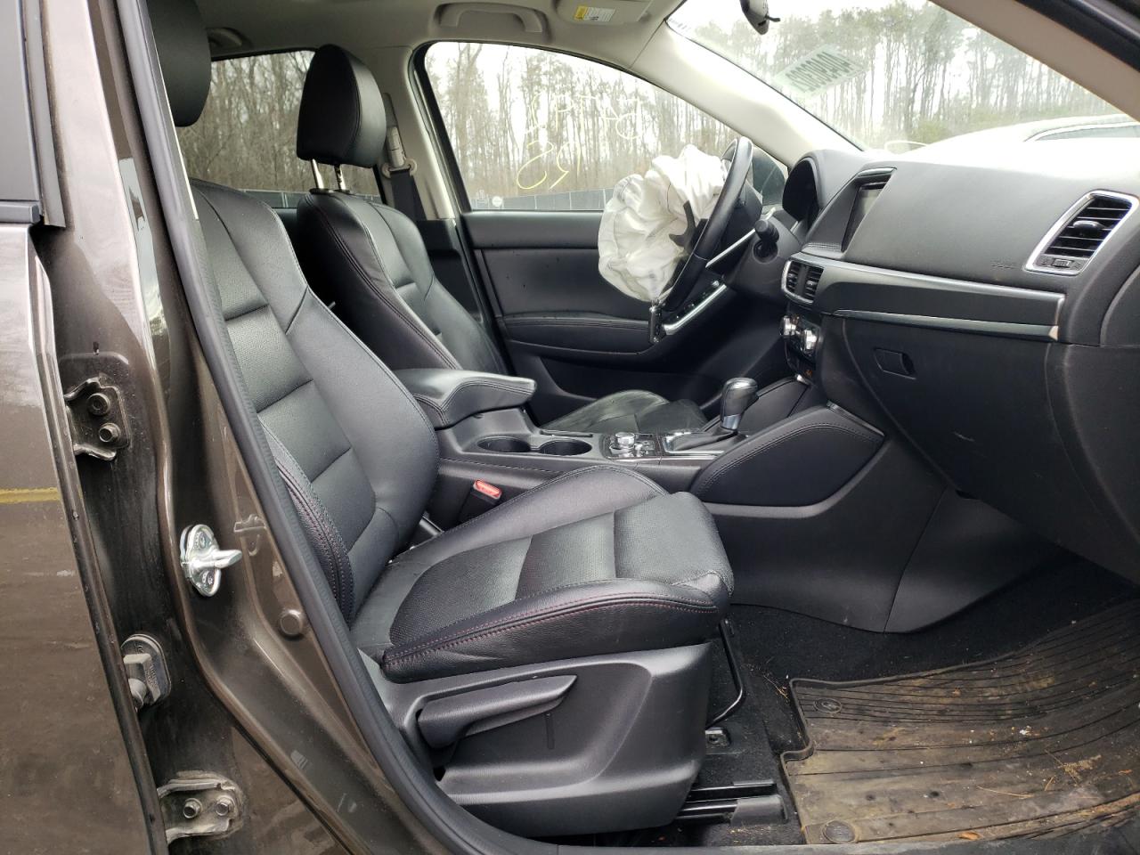 Photo 5 from auction – 2016 MAZDA CX-5 GT with VIN JM3KE4DY7G0779013