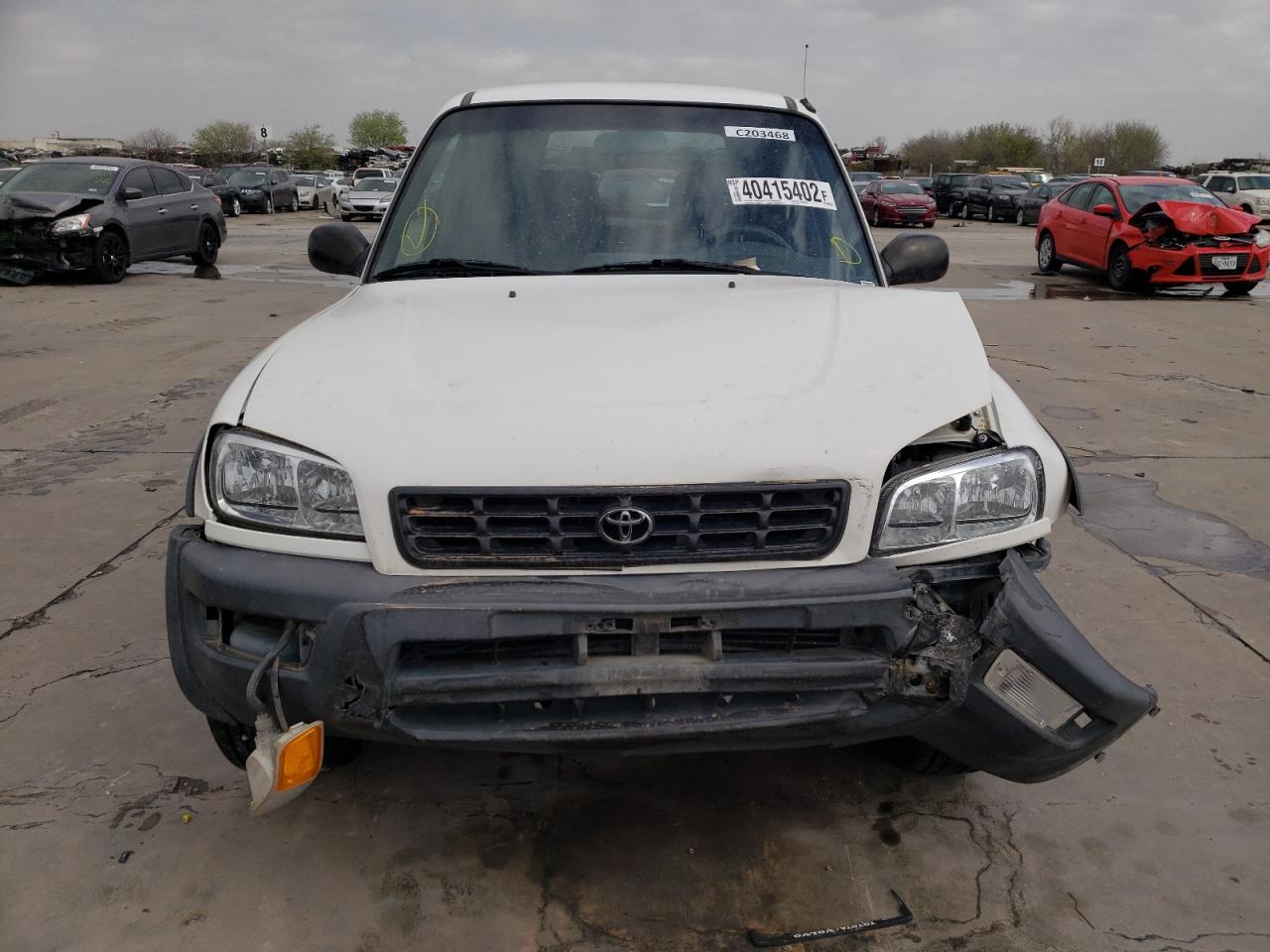 Photo 9 from auction – 1998 TOYOTA RAV4 with VIN JT3HP10V7W0189744