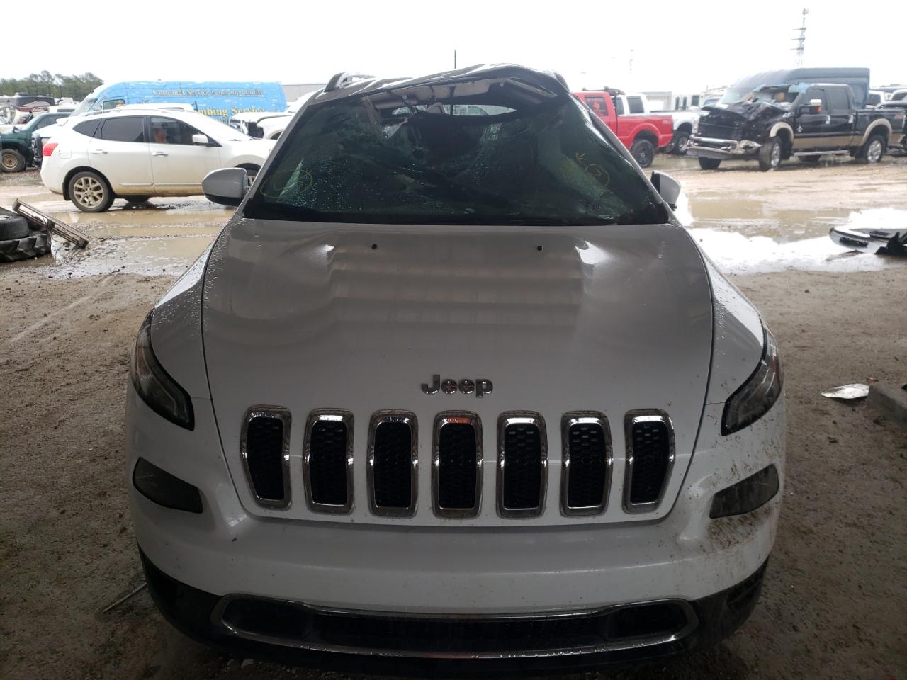 Photo 10 from auction – 2018 JEEP CHEROKEE L with VIN 1C4PJLDB0JD563178