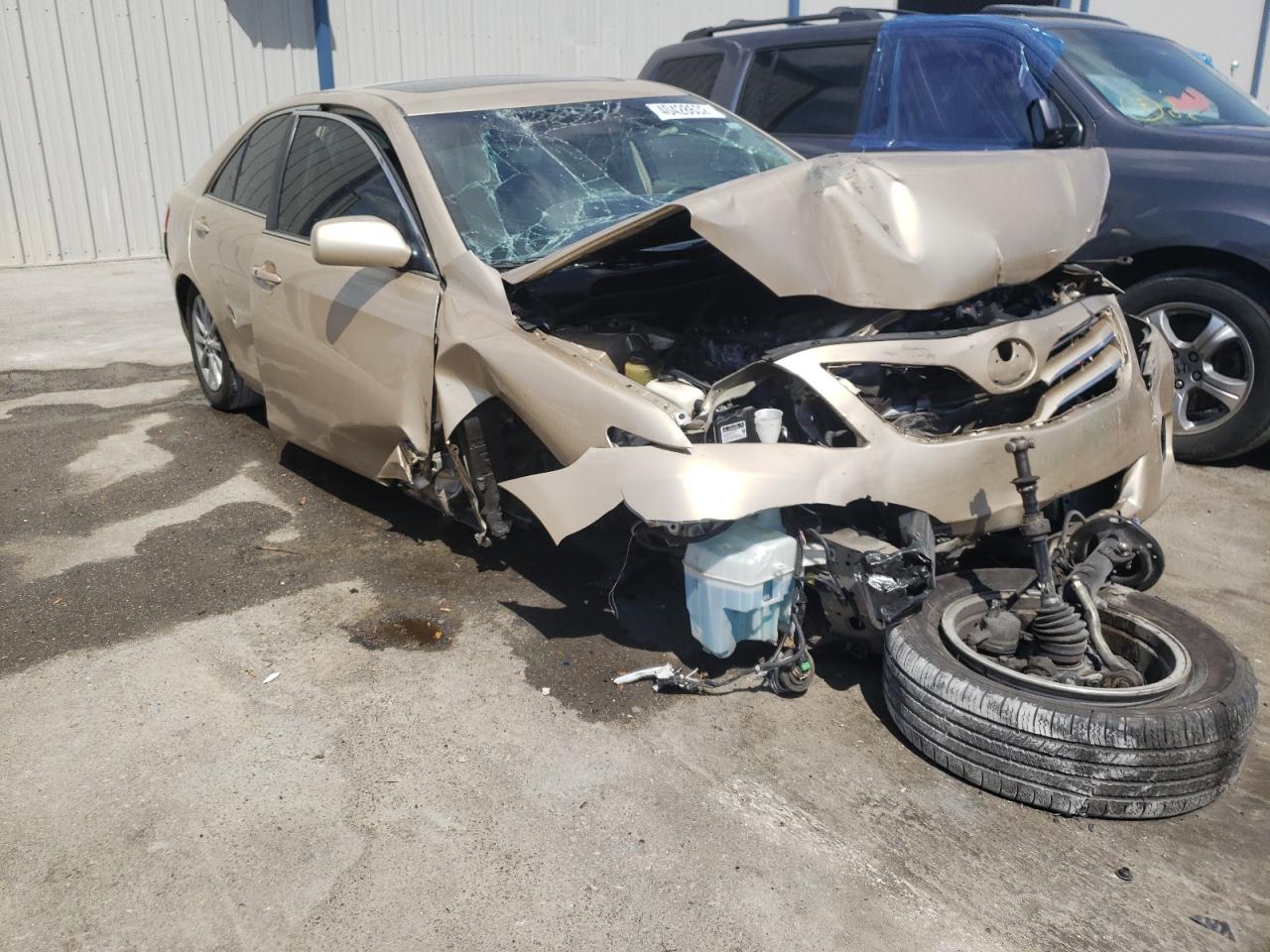 TOYOTA CAMRY BASE 2011 with VIN 4T1BF3EK4BU129661 - Photo from auction