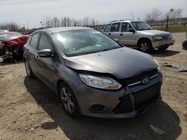 FORD FOCUS SE 2014 مع رقم تعريف المركبة 1FADP3K2XEL229648 - صورة من المزاد