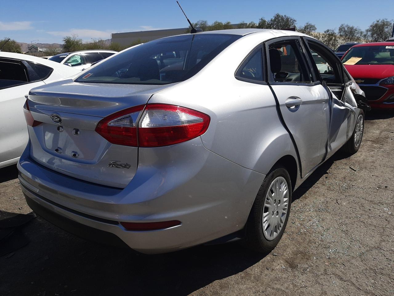 Photo 4 from auction – 2017 FORD FIESTA S with VIN 3FADP4AJ1HM132596