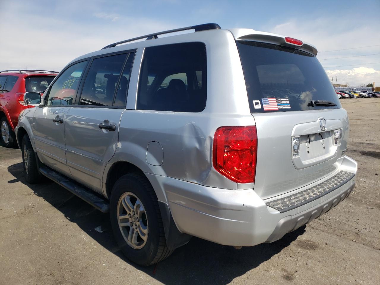 Photo 3 from auction – 2005 HONDA PILOT EXL with VIN 5FNYF18585B010985
