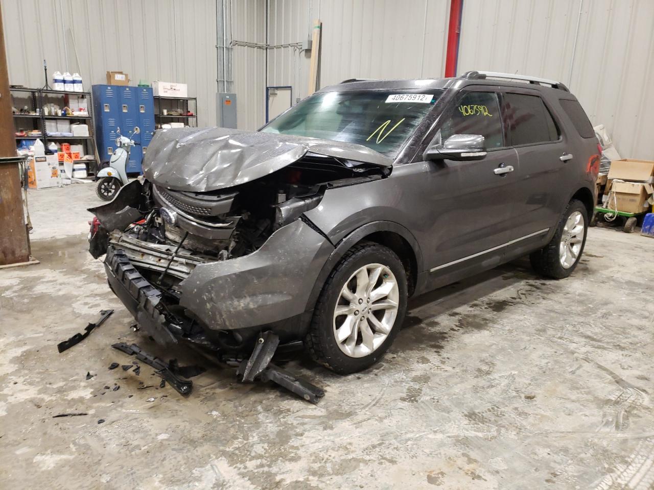 Photo 2 from auction – 2015 FORD EXPLORER L with VIN 1FM5K8F89FGB56870